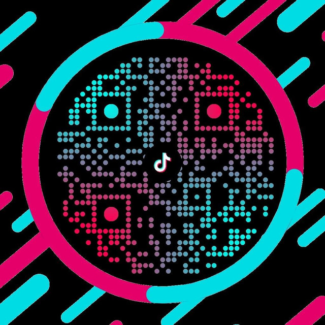 نمونه QR با استایل TikTok